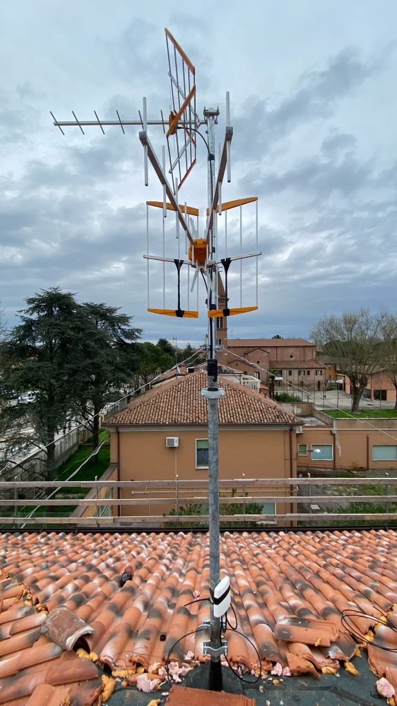 Parabola satellitare
