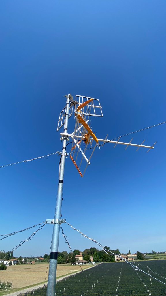 Antenna,  Digitale Terrestre e parabola satellitare